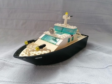 LEGO 4010 Police Rescue Boat