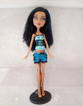 Lalka Monster High Rebecca steam  seria Dead tried