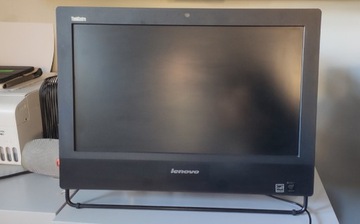 Komputer stacjonarny Lenovo 