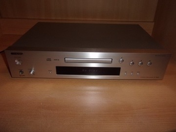 Odtwarzacz CD Onkyo C-7030 srebrny