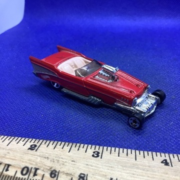 Hot Wheels '57 Roadster GM TM 