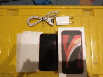 Iphone SE 2020 64gb czerwony