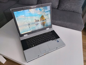 Laptop Siemens V6505