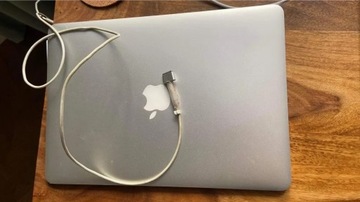 Sprawny działający MacBook Air 13’ 2015