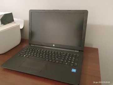 Laptop HP 15-ra070nw mało używany
