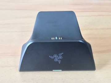 Razer quick charging stand for dualsense