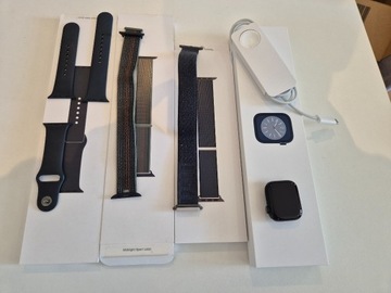 Apple Watch Series 8 41mm GPS Czarny + paski