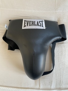 Ochraniacze Everlast do kickboxingu