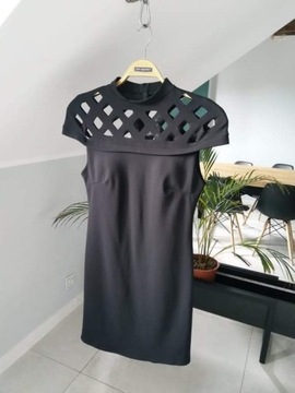 Sukienka ołówkowa dopasowana czarna midi