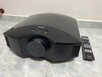 projektor SONY VPL-HW40ES 