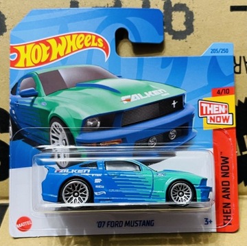 Hot Wheels 07 Ford Mustang