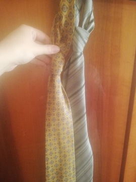 Krawaty 