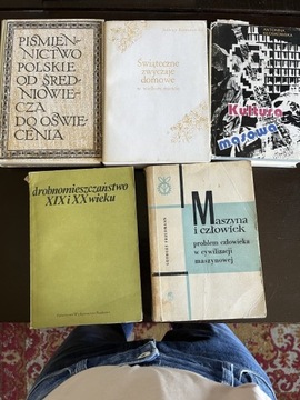 5 książek Piśmiennictwo polskie od średniowiecza…