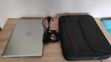 Laptop HP 15-db1001nw Ryzen3 8GB 256GB Win10