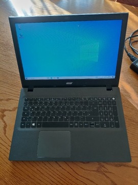 Acer e5-573 laptop 4gb ram i 500gb Pamięci