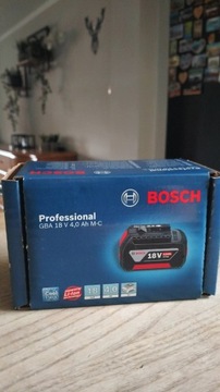 BOSCH AKUMULATOR GBA 18V 4,0Ah M-C Li-Ion Nowy 