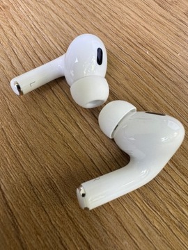 Słuchawki dokanałowe APPLE AirPods Pro II Biały