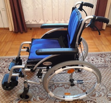 AR-300 ERGONOMIC Wózek inwalidzki lekki ARmedical
