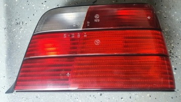 BMW e36 Lampa tył prawa sedan 1 387 046 NSL