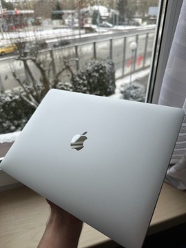 Macbook Air M1 8/256