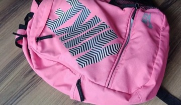 Nike plecak różowy stan bdb dużo kieszeni