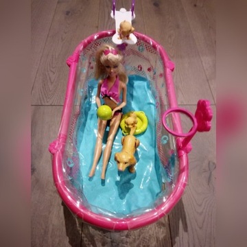 Barbie basen z pieskami