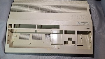 Obudowa amiga 500 (2)