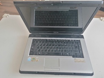 Laptop Toshiba L300-11l