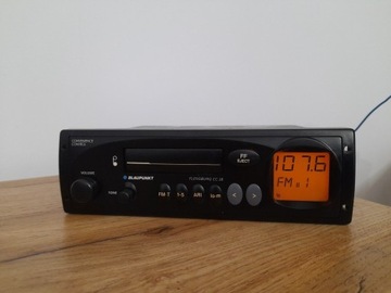 Radio BLAUPUNKT FLENSBURG CC28 Mercedes w124 w201