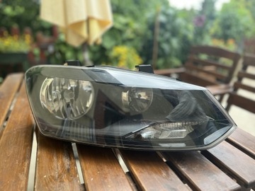 Oryginalna lampa VW POLO 6R PRAWA PRZOD