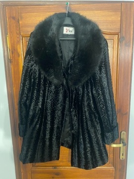 Damska kurtka ze sztucznego futra, rozmiar 50