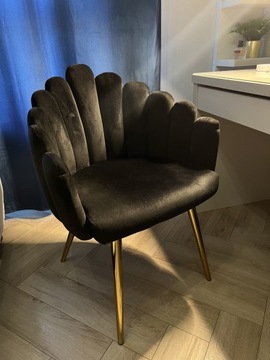krzesło welurowe muszelka 