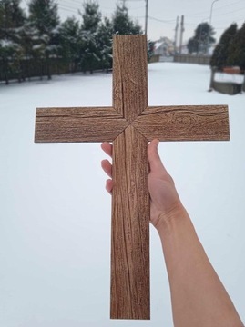 duży drewniany krzyż ścienny 46cm