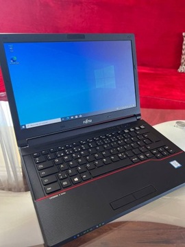 Laptop Fujitsu LifeBook E546