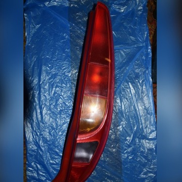 FIAT PUNTO 2, LAMPA PRAWY TYŁ