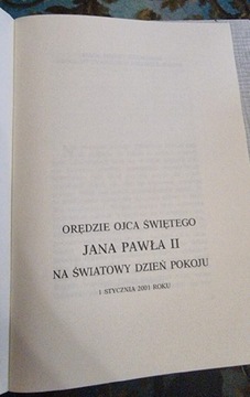 ORĘDZIE OJCA ŚWIĘTEGO JANA PAWŁA II , 1 I 2001 r.