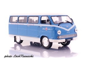 CCCP SŁUŻBOWE 28 RAF 877DM TAXI DeA 1:43