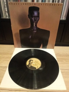 Grace Jones - nightclubbing 