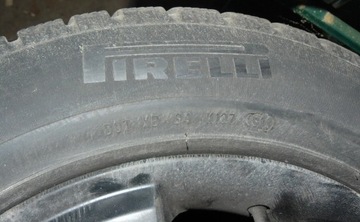 Opony Pirelli SottoZero Winter 210  215/60R16 99H