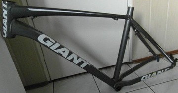 GIANT XTC _Rama MTB koła 26_ L=48cm GIANT rama XTC