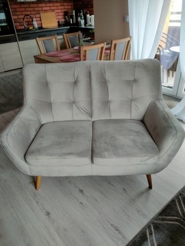 Sofa 2 osobowa w stylu skandynawskim