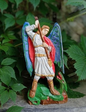 Św. Michał archanioł rzeźba drewno świątek prezent