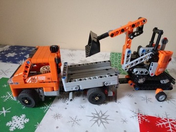 LEGO TECHNIC 42060. 