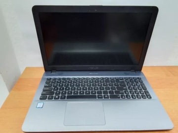 Laptop Asus R541