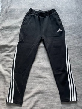 Spodnie dresowe Adidas dziecięce 152