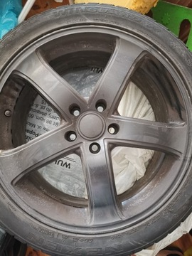 Felgi aluminiowe czarne + opony 18 cali audi