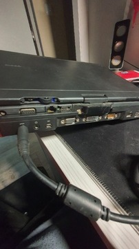 Laptop Dell XT2 + modem GSM +stacja dokująca z DVD