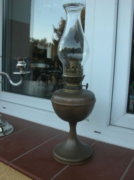 lampa naftowa z brązu 
