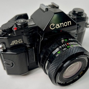 Zestaw Canon A1 + obiektywy i dodatki