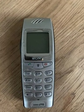  Telefon SONY CMD-J70